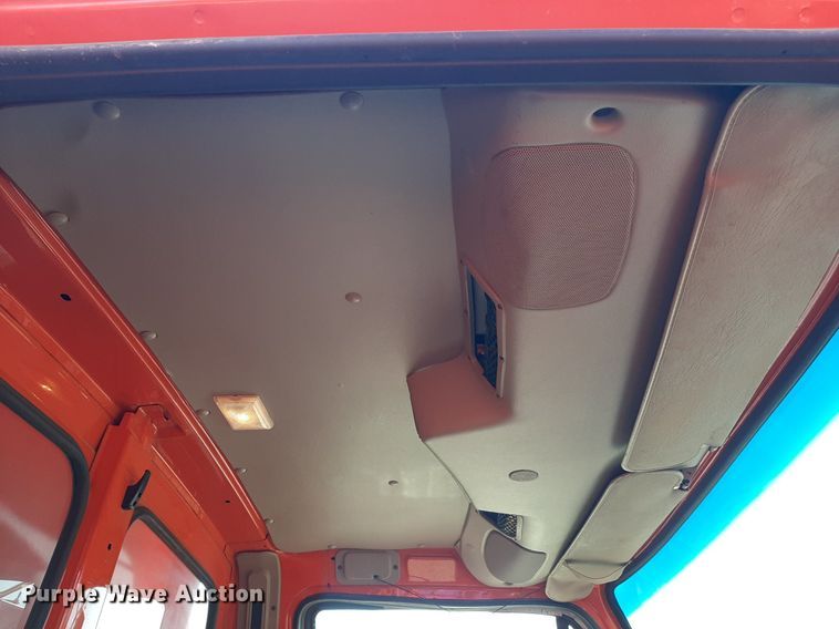 image for item NF9141 2006 Sterling LT7500  dump truck