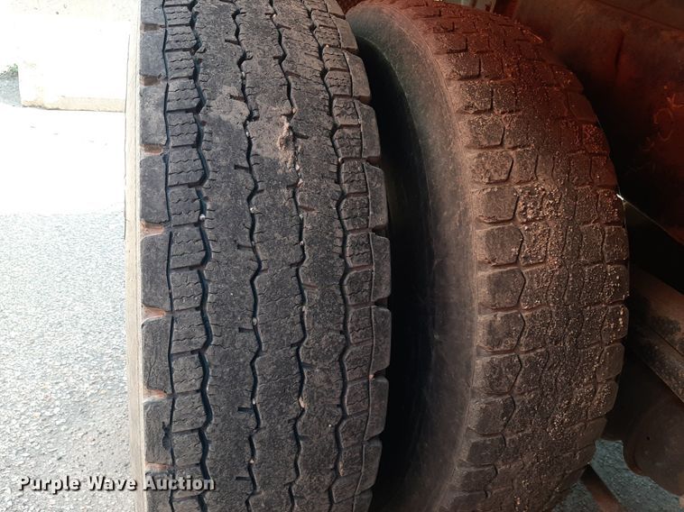 image for item NF9141 2006 Sterling LT7500  dump truck