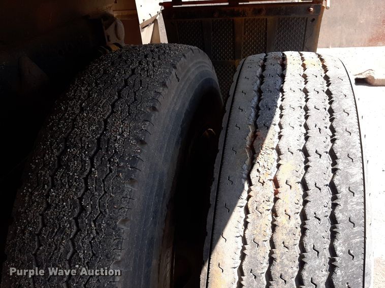 image for item NF9141 2006 Sterling LT7500  dump truck