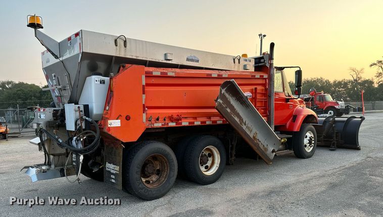 image for item NF9164 2007 International 7400  dump truck