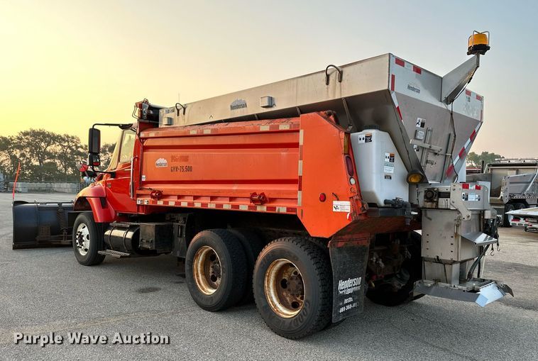 image for item NF9164 2007 International 7400  dump truck