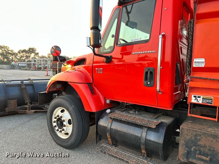 image for item NF9164 2007 International 7400  dump truck