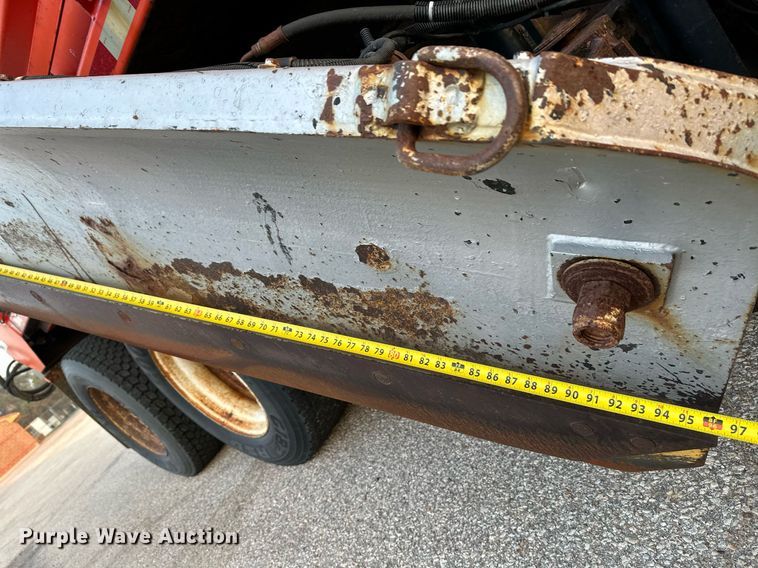 image for item NF9164 2007 International 7400  dump truck