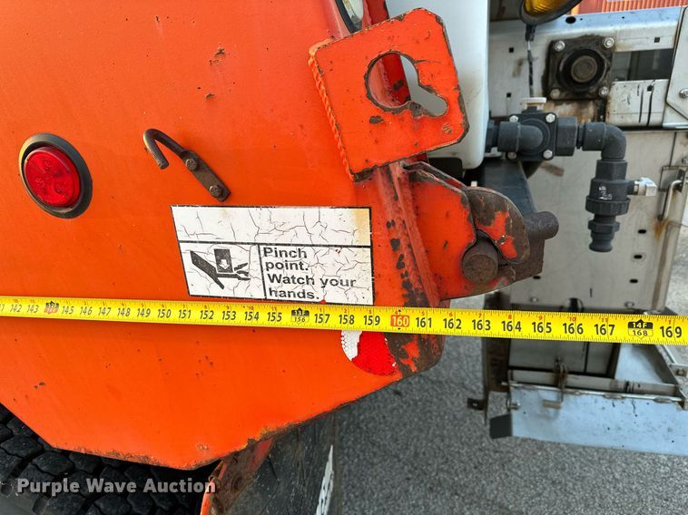 image for item NF9164 2007 International 7400  dump truck