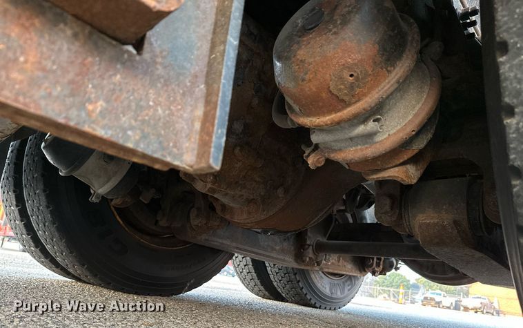 image for item NF9164 2007 International 7400  dump truck