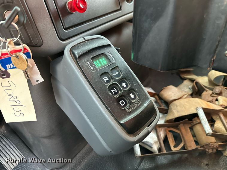 image for item NF9164 2007 International 7400  dump truck