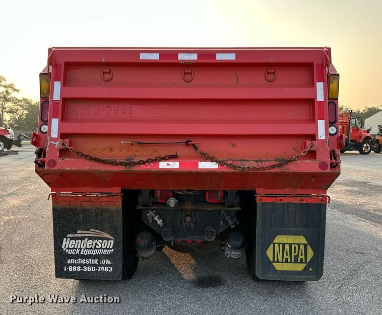 image for item NF9165 2007 International 7500  dump truck