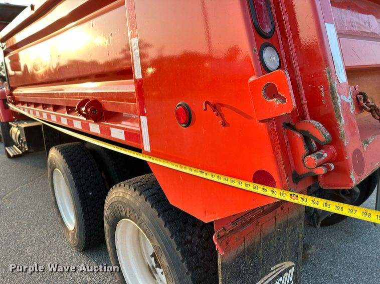 image for item NF9165 2007 International 7500  dump truck