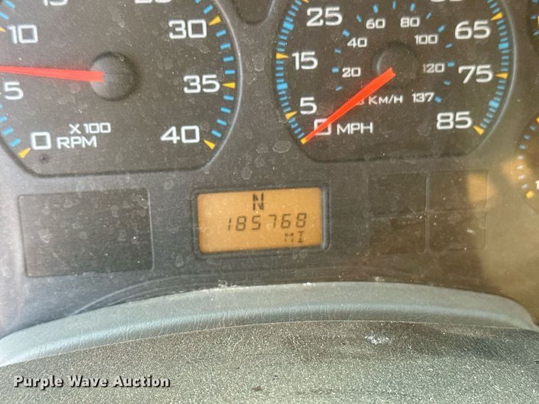 image for item NF9165 2007 International 7500  dump truck