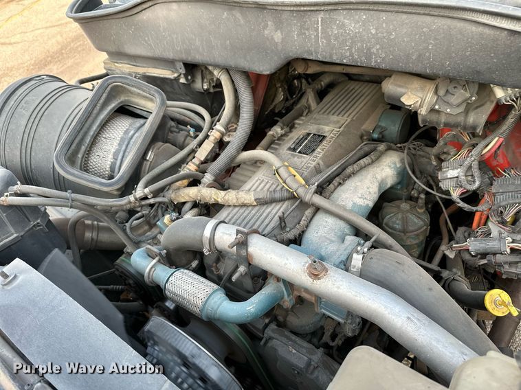 image for item NF9165 2007 International 7500  dump truck