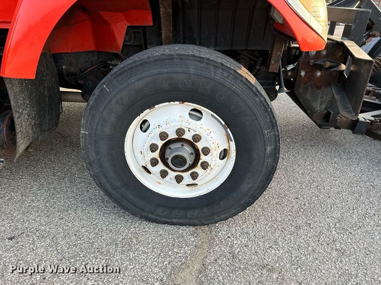 image for item NF9165 2007 International 7500  dump truck