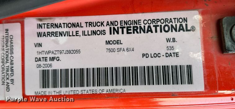 image for item NF9165 2007 International 7500  dump truck