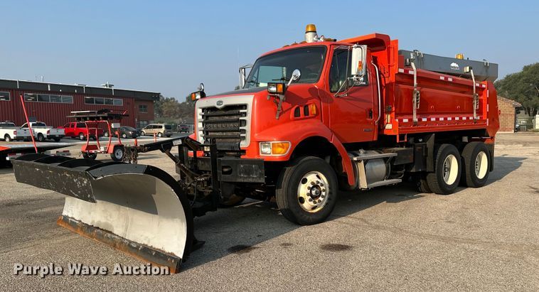 image for item NF9166 2006 Sterling LT7500  dump truck