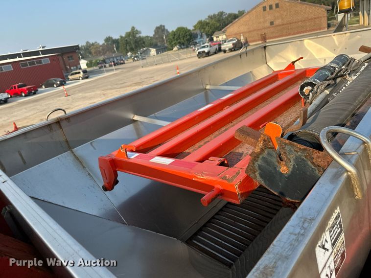 image for item NF9166 2006 Sterling LT7500  dump truck