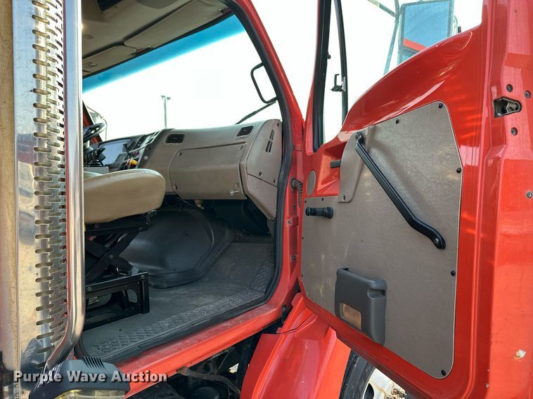 image for item NF9166 2006 Sterling LT7500  dump truck