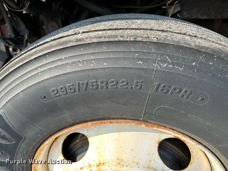 image for item NF9166 2006 Sterling LT7500  dump truck