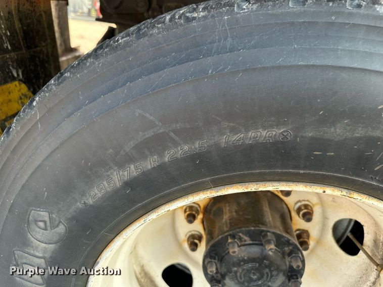 image for item NF9166 2006 Sterling LT7500  dump truck