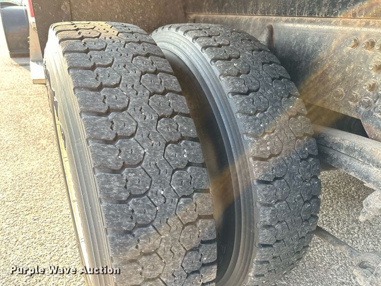 image for item NF9166 2006 Sterling LT7500  dump truck