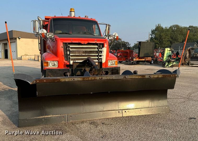 image for item NF9167 2006 Sterling LT7500  dump truck