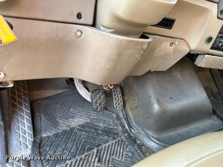 image for item NF9167 2006 Sterling LT7500  dump truck