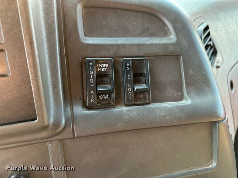 image for item NF9167 2006 Sterling LT7500  dump truck