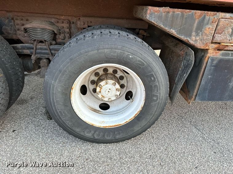 image for item NF9167 2006 Sterling LT7500  dump truck