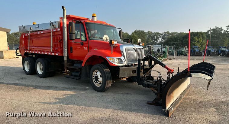 image for item NF9168 2007 International 7400  dump truck