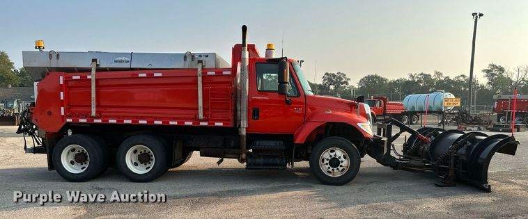 image for item NF9168 2007 International 7400  dump truck