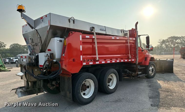 image for item NF9168 2007 International 7400  dump truck