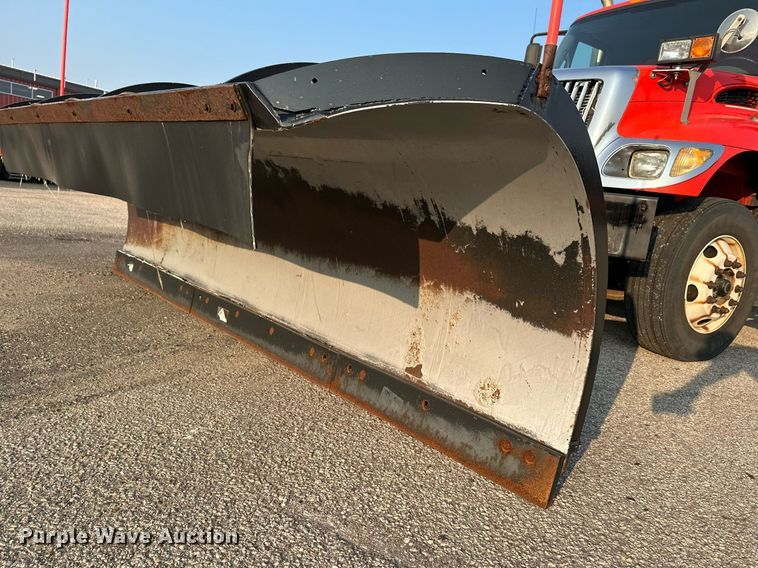 image for item NF9168 2007 International 7400  dump truck