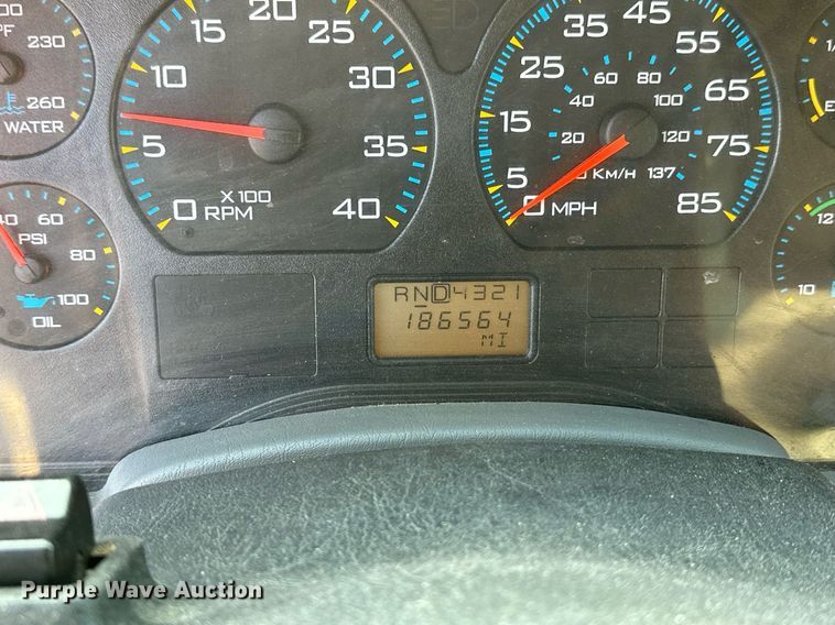 image for item NF9168 2007 International 7400  dump truck