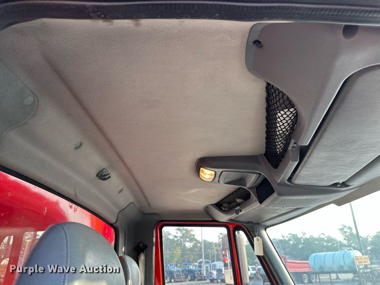 image for item NF9168 2007 International 7400  dump truck