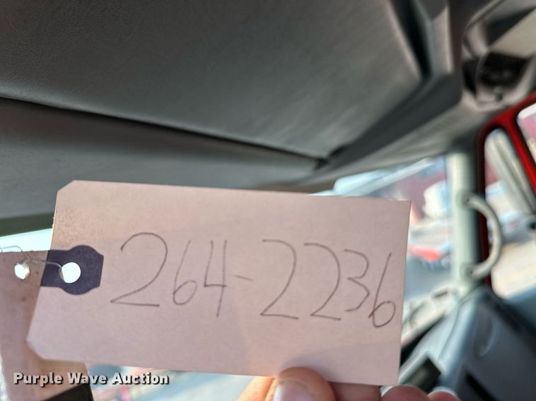 image for item NF9168 2007 International 7400  dump truck