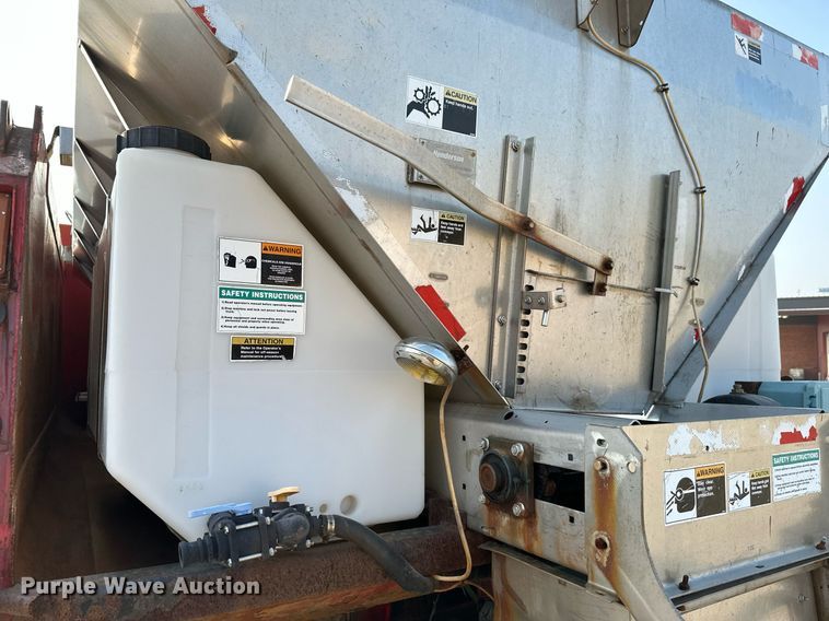 image for item NF9169 2006 Sterling LT7500  dump truck