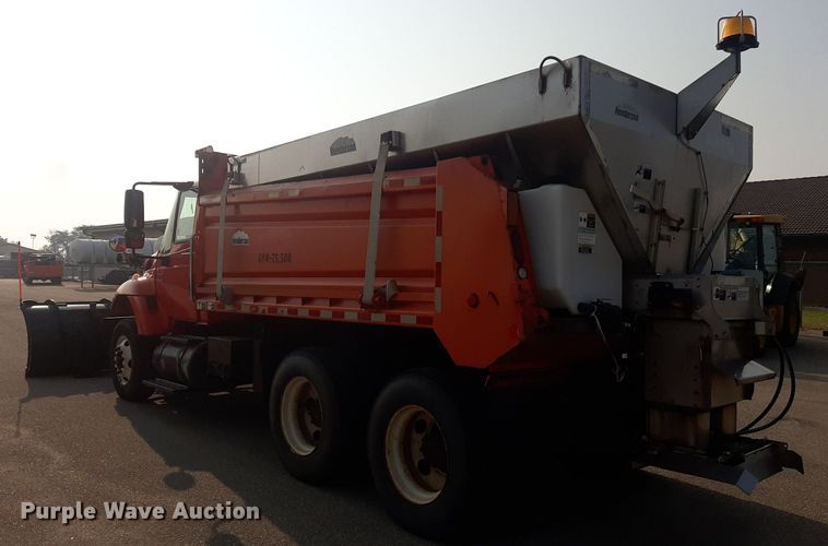 image for item NF9170 2007 International 7400  dump truck