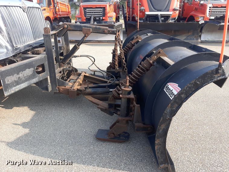 image for item NF9170 2007 International 7400  dump truck