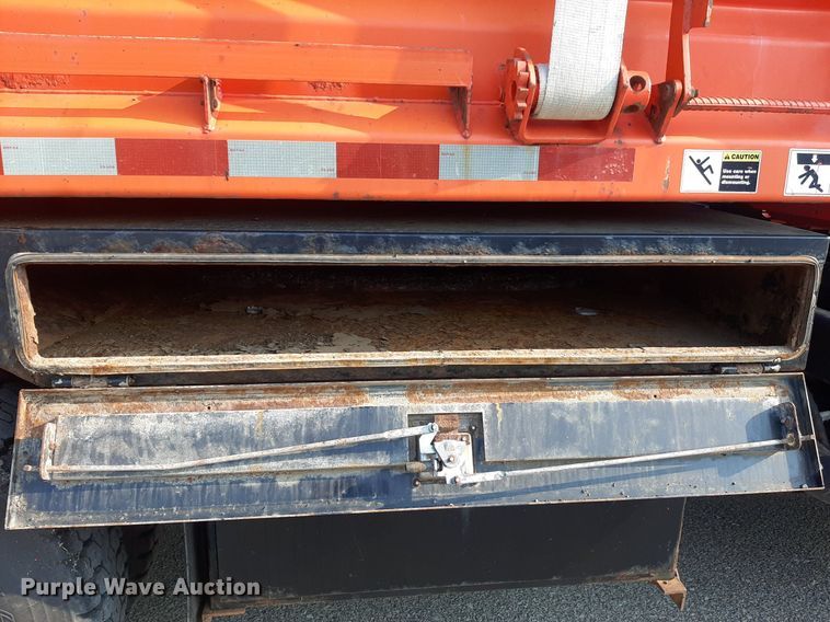 image for item NF9170 2007 International 7400  dump truck