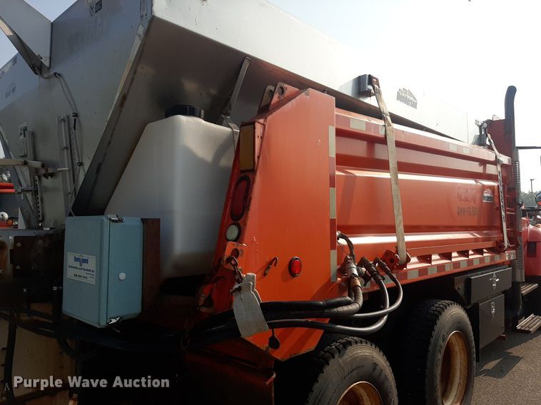 image for item NF9170 2007 International 7400  dump truck