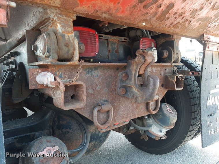 image for item NF9170 2007 International 7400  dump truck