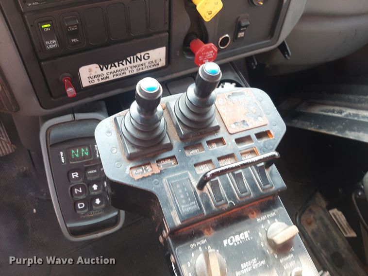 image for item NF9170 2007 International 7400  dump truck