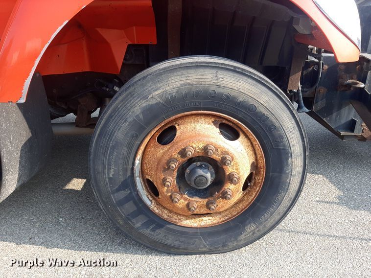 image for item NF9170 2007 International 7400  dump truck