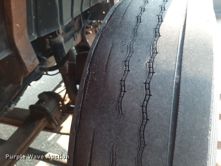 image for item NF9170 2007 International 7400  dump truck