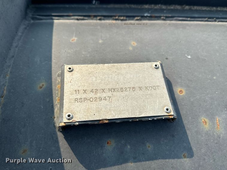 image for item NF9171 2006 Sterling LT7500  dump truck