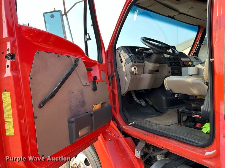 image for item NF9171 2006 Sterling LT7500  dump truck