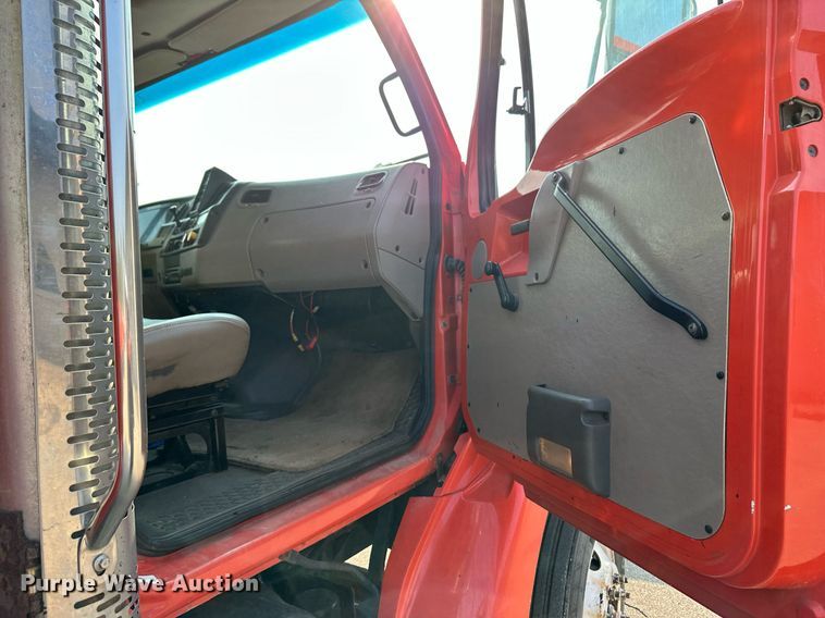 image for item NF9171 2006 Sterling LT7500  dump truck