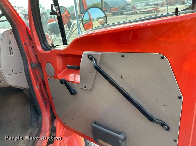 image for item NF9171 2006 Sterling LT7500  dump truck