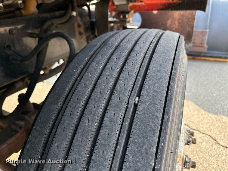 image for item NF9171 2006 Sterling LT7500  dump truck