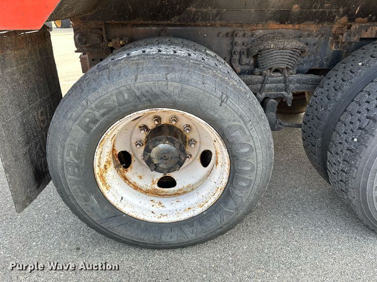 image for item NF9171 2006 Sterling LT7500  dump truck