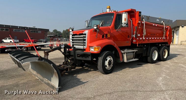 image for item NF9172 2006 Sterling LT7500  dump truck