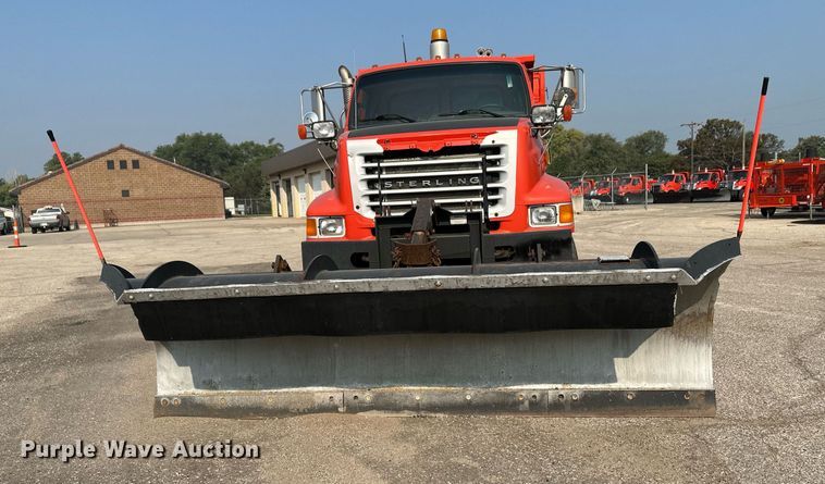 image for item NF9172 2006 Sterling LT7500  dump truck